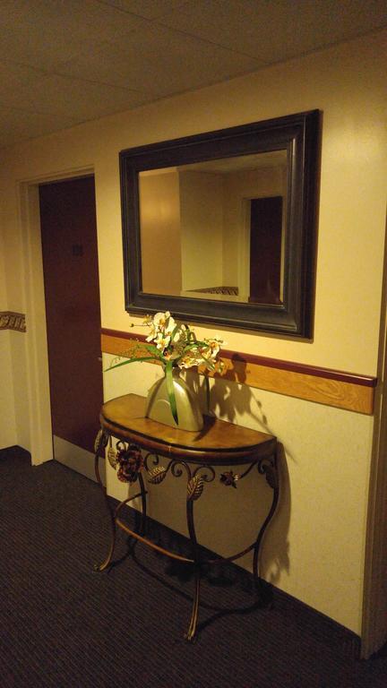 Crossfield Country Inn Zewnętrze zdjęcie